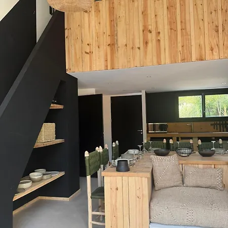 Villa - 8 Pers - Piscine Et Jacuzzi