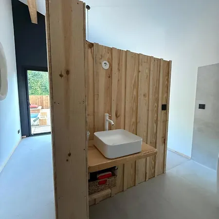 - 8 Pers - Piscine Et Jacuzzi